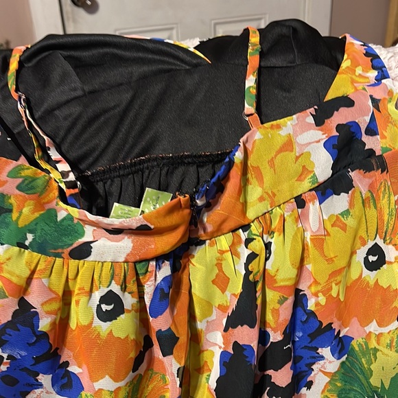 Johnny Martin size medium girls, shirt, spaghetti strap - Picture 2 of 3